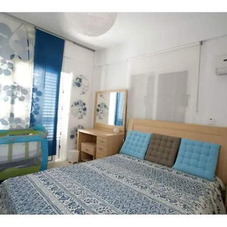 Rent Your Dream Holiday And Look Forward To Relaxing Beside Your Private Pool, 1313 Villa