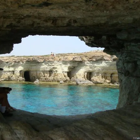 Rent Your Dream Holiday And Look Forward To Relaxing Beside Your Private Pool, 1313 *
