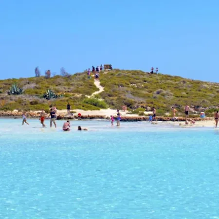 Rent Your Dream Holiday And Look Forward To Relaxing Beside Your Private Pool, 1313 * פרוטאראס